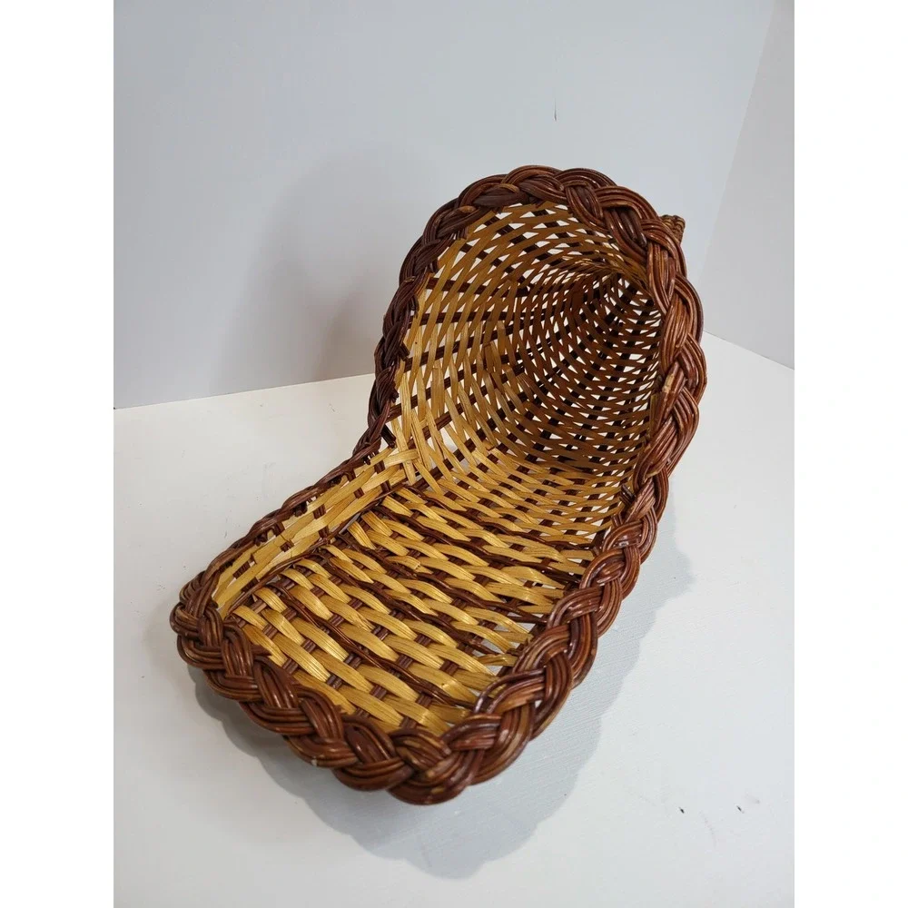Vintage Woven Wicker Wall Pocket Basket Cornucopia Horn of Plenty Two Tone Brown